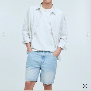 Madewell 8" Denim Shorts in Lacewood Wash Size 32 NEW